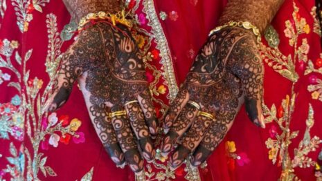 Beauty With Mehndi 3